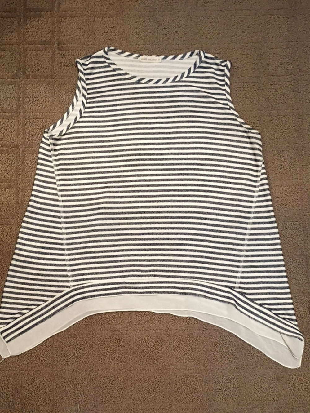 pebble and stone Striped Sleeveless Tank - White & Navy